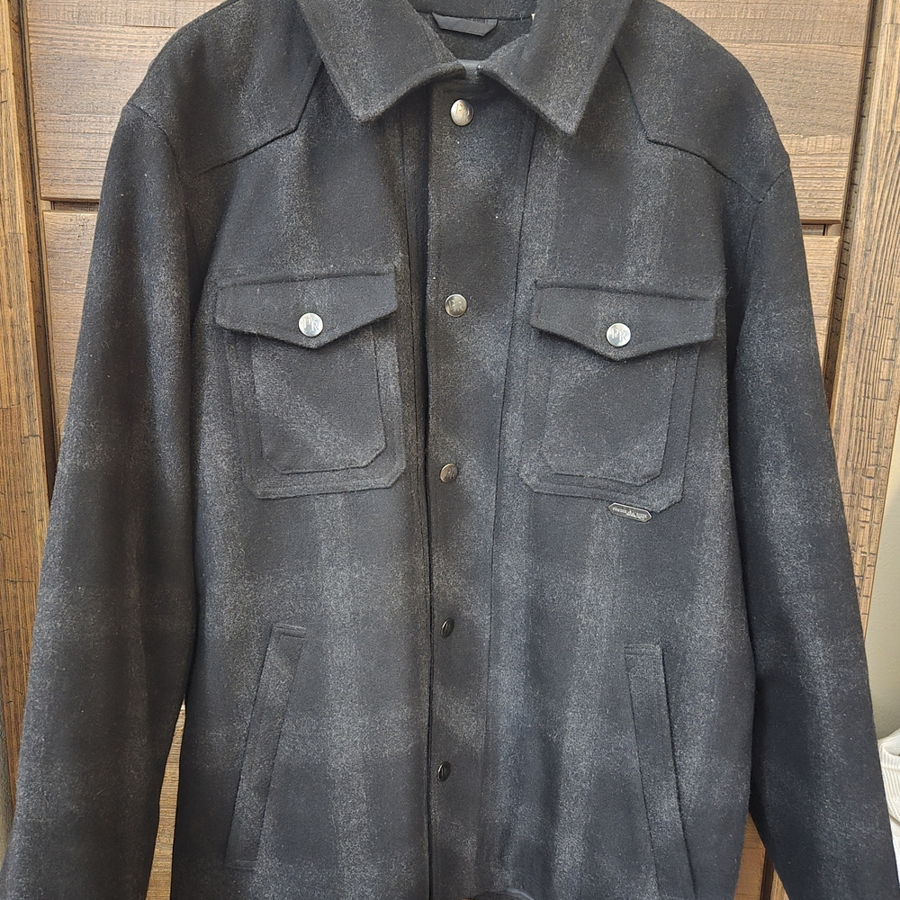 Men's Long Sleeve Charcoal Plaid Jacquard Commander Jacket